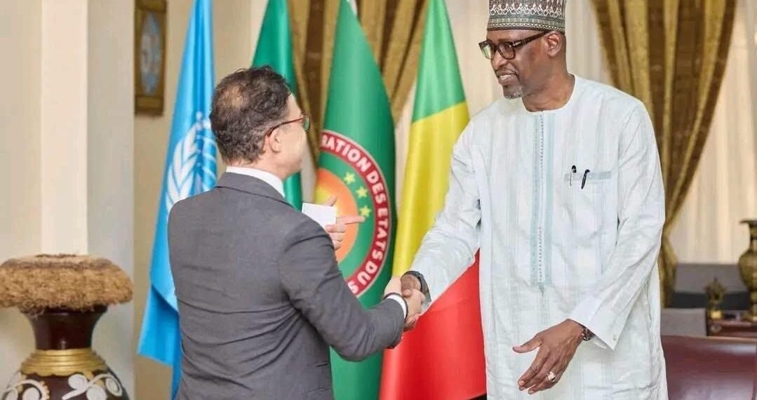 Abdoulaye Diop lors d’une rencontre diplomatique au Mali