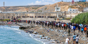 L&rsquo;Espagne affirme que 70 000 migrants sont retournés au Maroc après une entrée massive à Ceuta