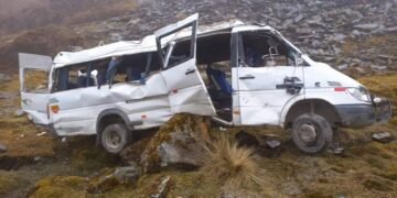 Zimbabwe : au moins 27 fidèles perdent la vie dans une collision entre un minibus et un camion​