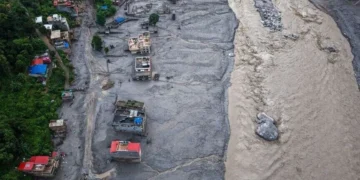 Népal / Chine : le bilan des inondations soudaines atteint 633 morts, près de 3000 personnes portées disparues​