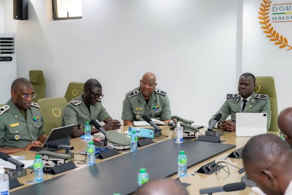Le Sénégal et les États-Unis renforcent leur coopération douanière grâce à l’échange de données pour mieux détecter les cargaisons à risque. Découvrez.
