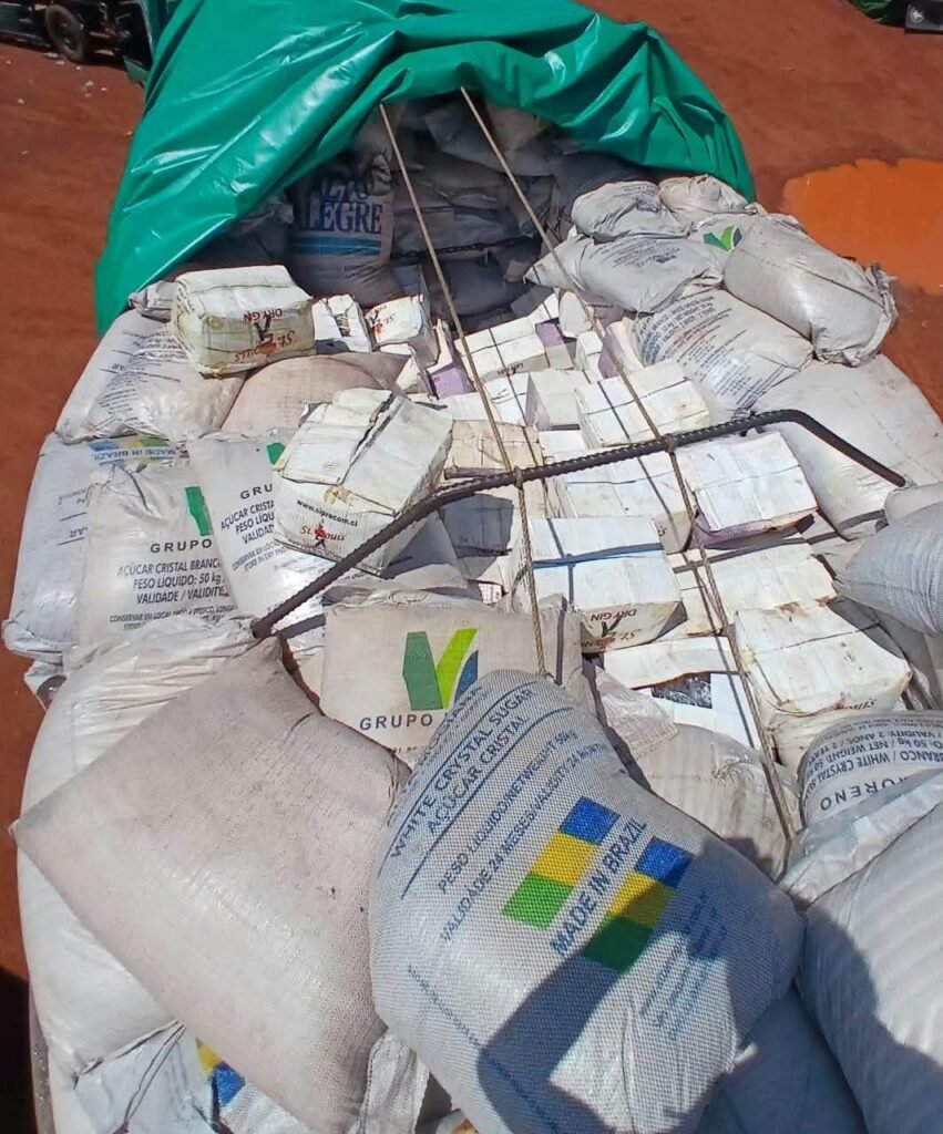 La Douane malienne saisit 150 cartons de boissons alcoolisées frelatées sur l’axe Zégoua-Sikasso. Le chauffeur et le camion ont été conduits à la Direction régionale.