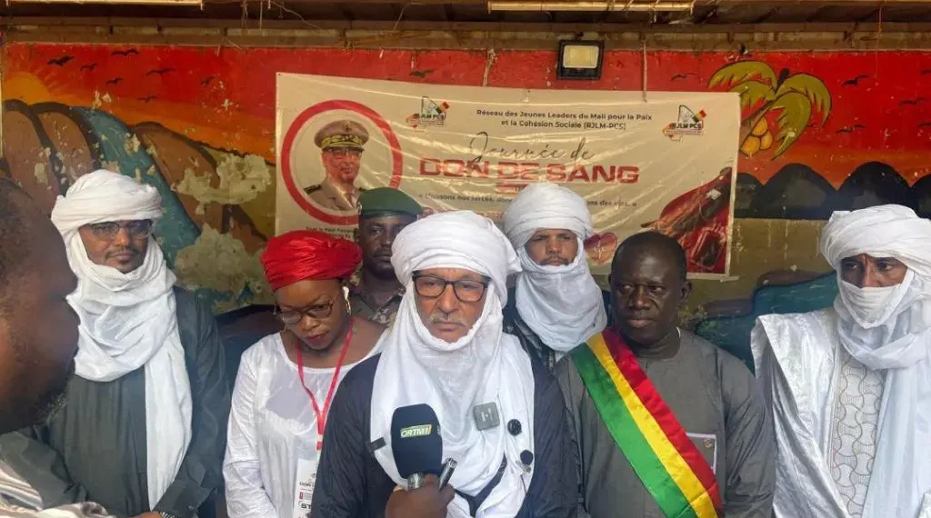 Région de Kidal : Le Général de Division Elhadji GAMOU en communion avec le Conseil Supérieur des Imghads et Alliés (CSIA) pour un don de sang​